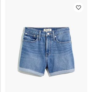 Curvy High-Rise Denim in Wyndale Wash